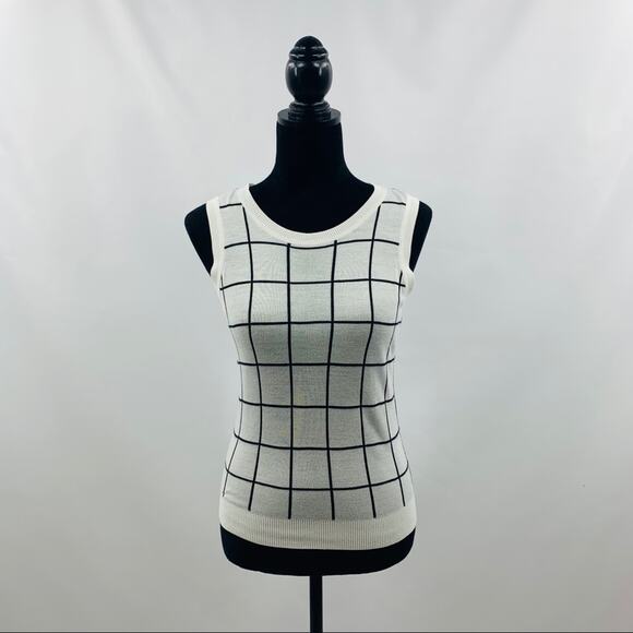 Halogen White & Black Box Striped Sweater Vest - Picture 3 of 10